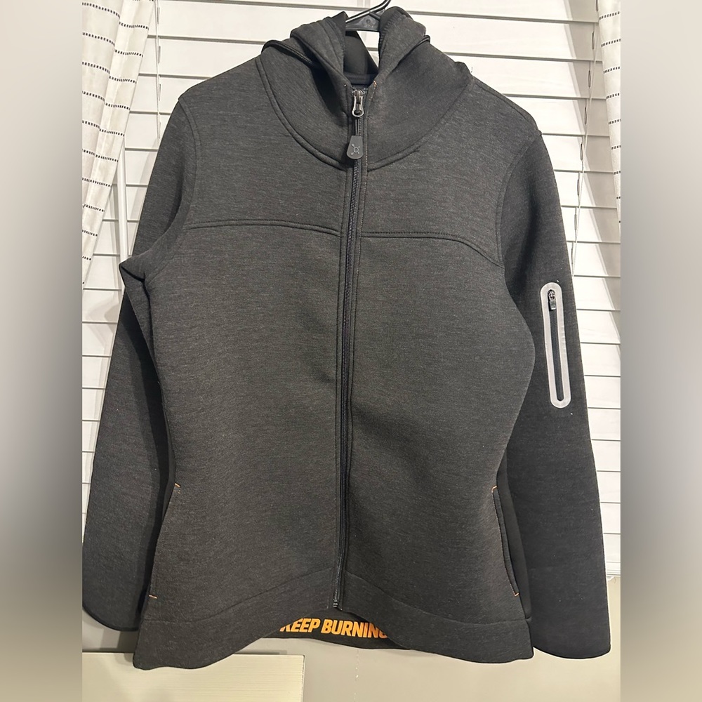 Orange theory tech gear sweatshirt NWT